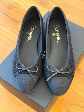 Chanel Black Tweed Ballet Flats
